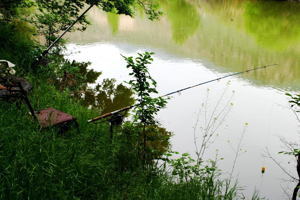 Park-Hotel Khoren'S Lake Areni Exteriör bild